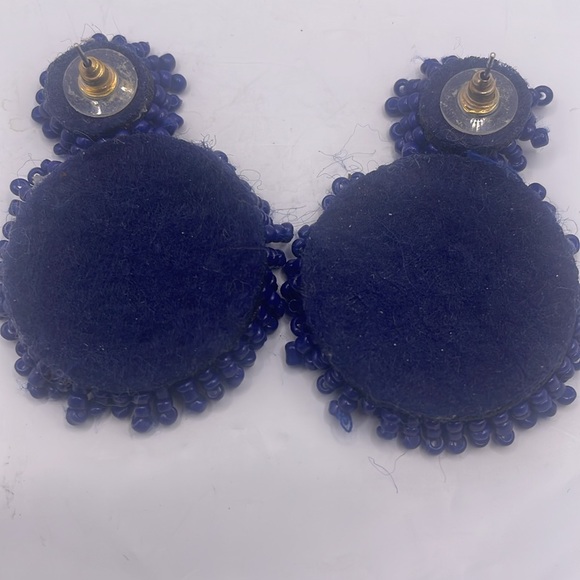 Vintage Navy Blue glass beaded earring - Picture 3 of 4